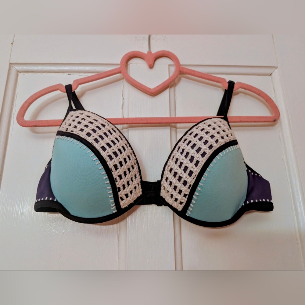 Victoria's Secret Crochet Bandeau Bikini Swimsuit Top Boho Chic Hipster 34D